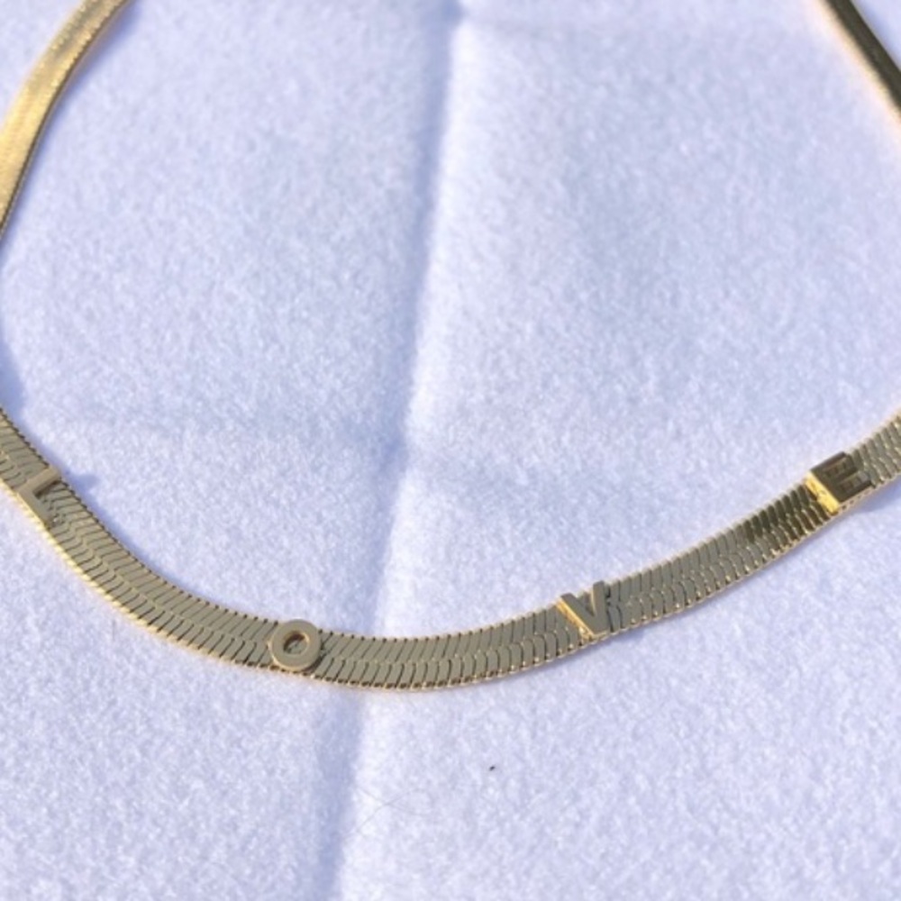 💝🆕 Adornia 14k gold LOVE snake chain necklace